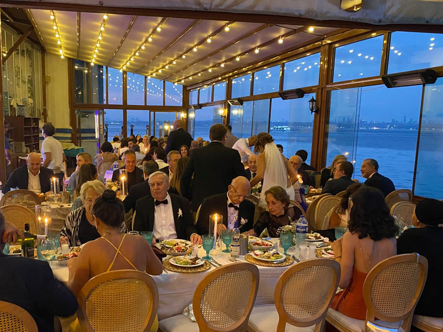 Deniz Manzaralı Restoran Adalar